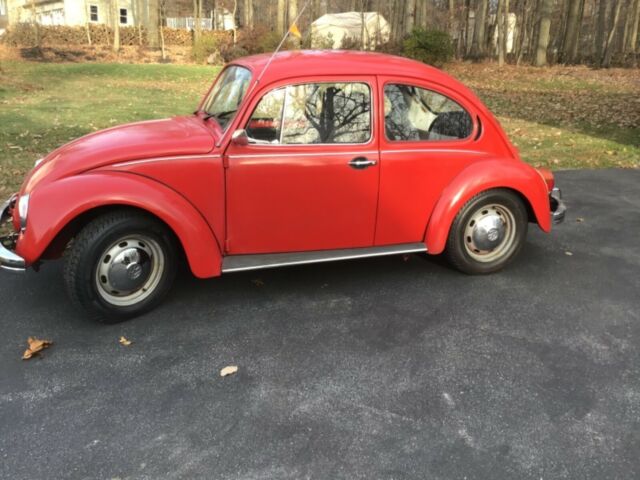 1982 Volkswagen Beetle-New Red