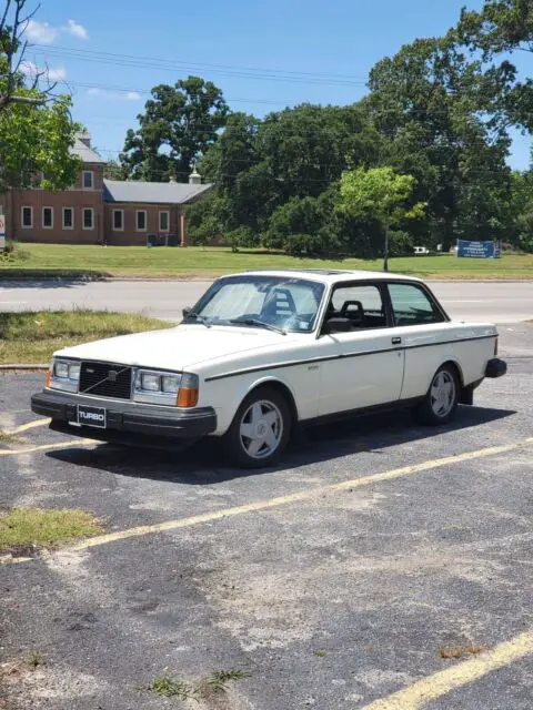 1982 Volvo 242 GLT