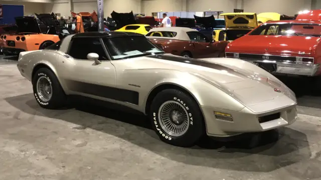 1982 Chevrolet Corvette Collector's Edition Hatchback 2-Door