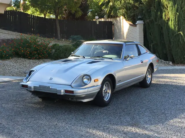 1983 Datsun Z-Series 2 door t-tops