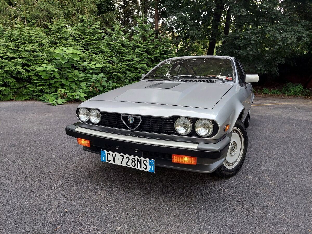 1983 Alfa Romeo GTV V6 2.5