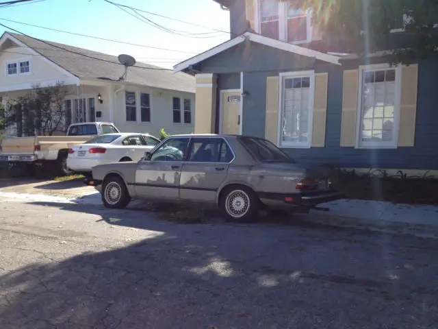 1983 BMW 5-Series 533i