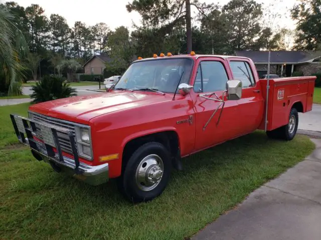 1983 Chevrolet C/K Pickup 3500 custom deluxe 3+3