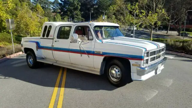 1983 GMC Sierra 3500 3+3