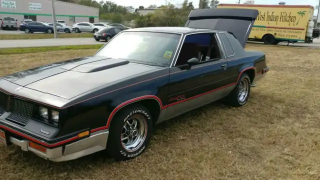 1983 Oldsmobile Cutlass Hurst Olds