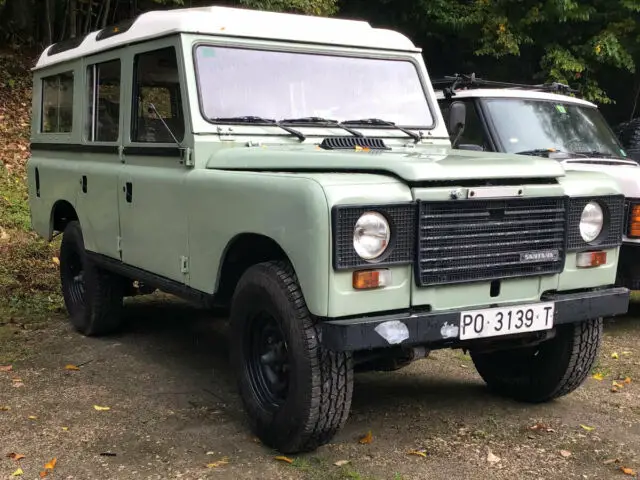 1980 Land Rover Santana