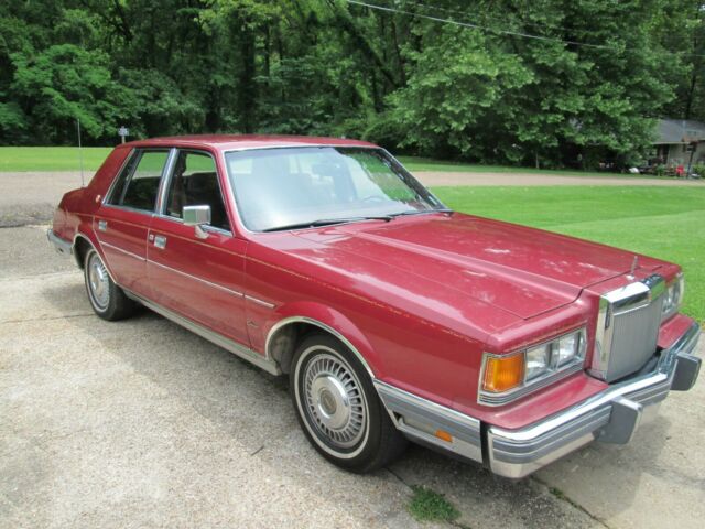 1983 Lincoln Continental Base