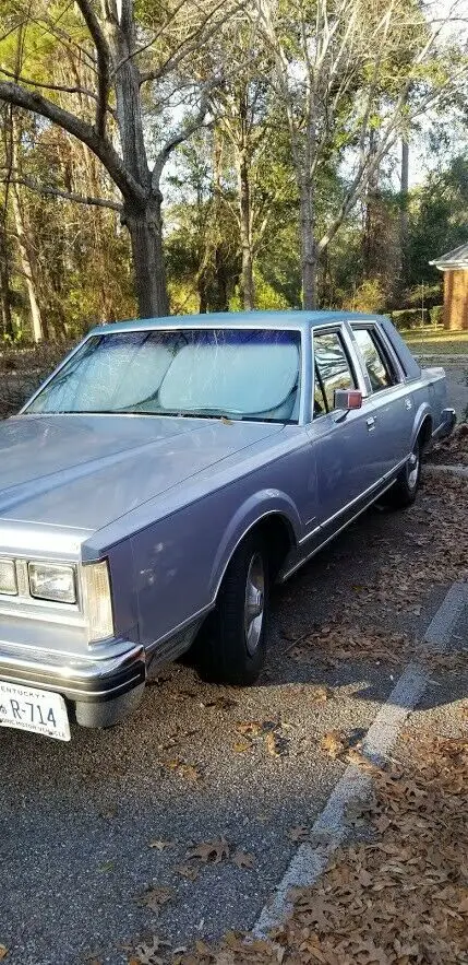 1983 Lincoln Town Car