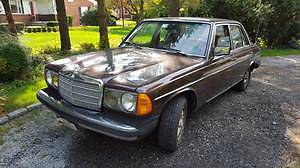 1983 Mercedes-Benz 300-Series