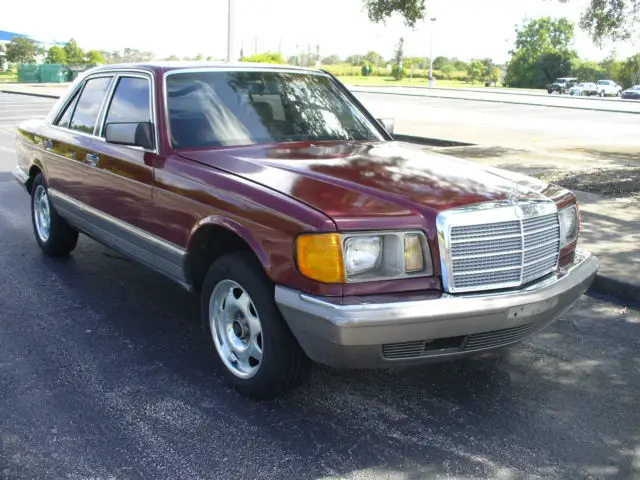 1983 Mercedes-Benz 300-Series