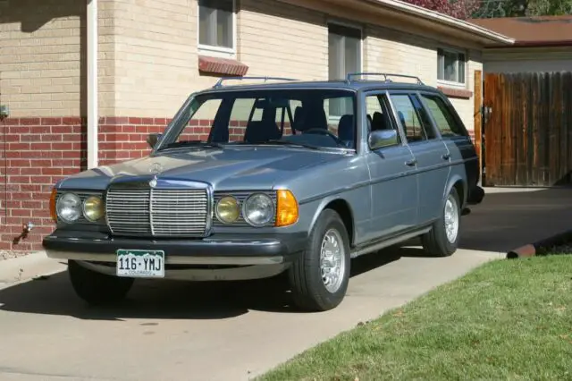 1983 Mercedes-Benz 300-Series 300TDT