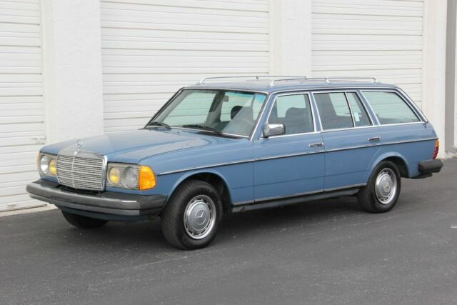 1983 Mercedes-Benz 300-Series 300TD Wagon - One Owner