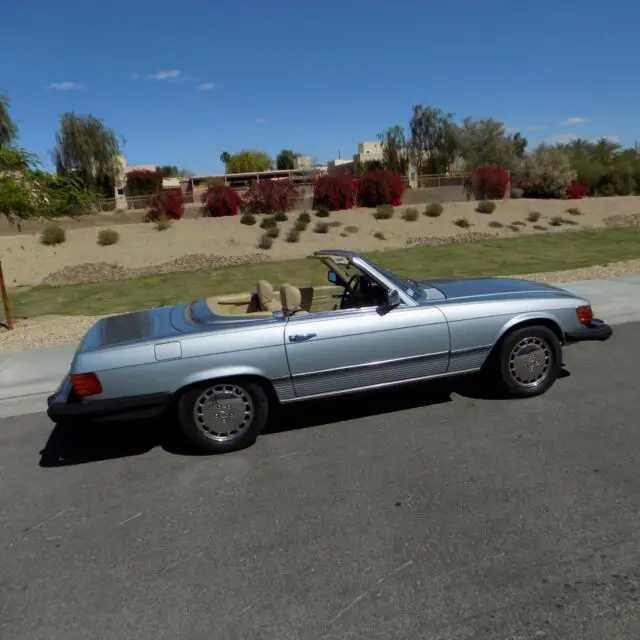 1983 Mercedes-Benz SL-Class hardtop/convertible