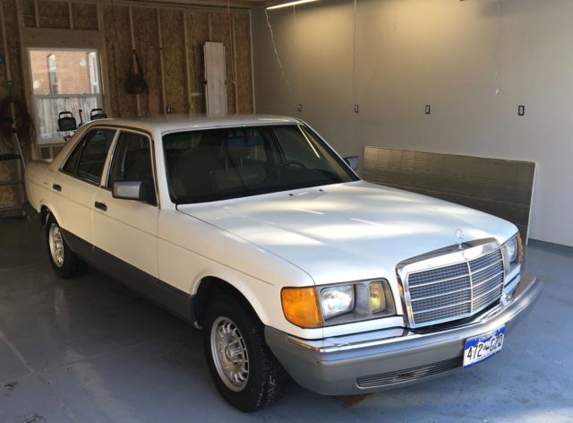 1983 Mercedes-Benz 300-Series