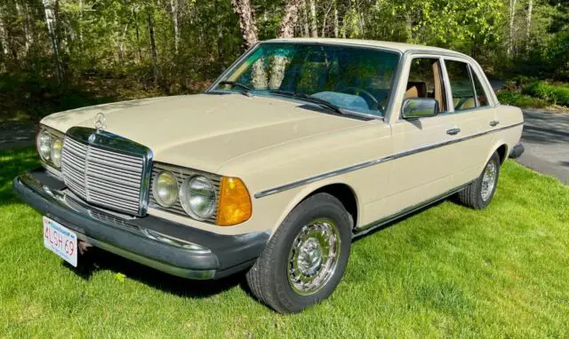 1983 Mercedes-Benz 300-Series Turbo Diesel