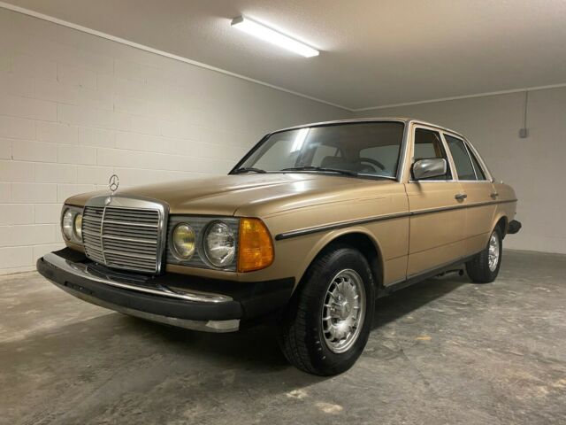 1983 Mercedes-Benz 300D 300 D