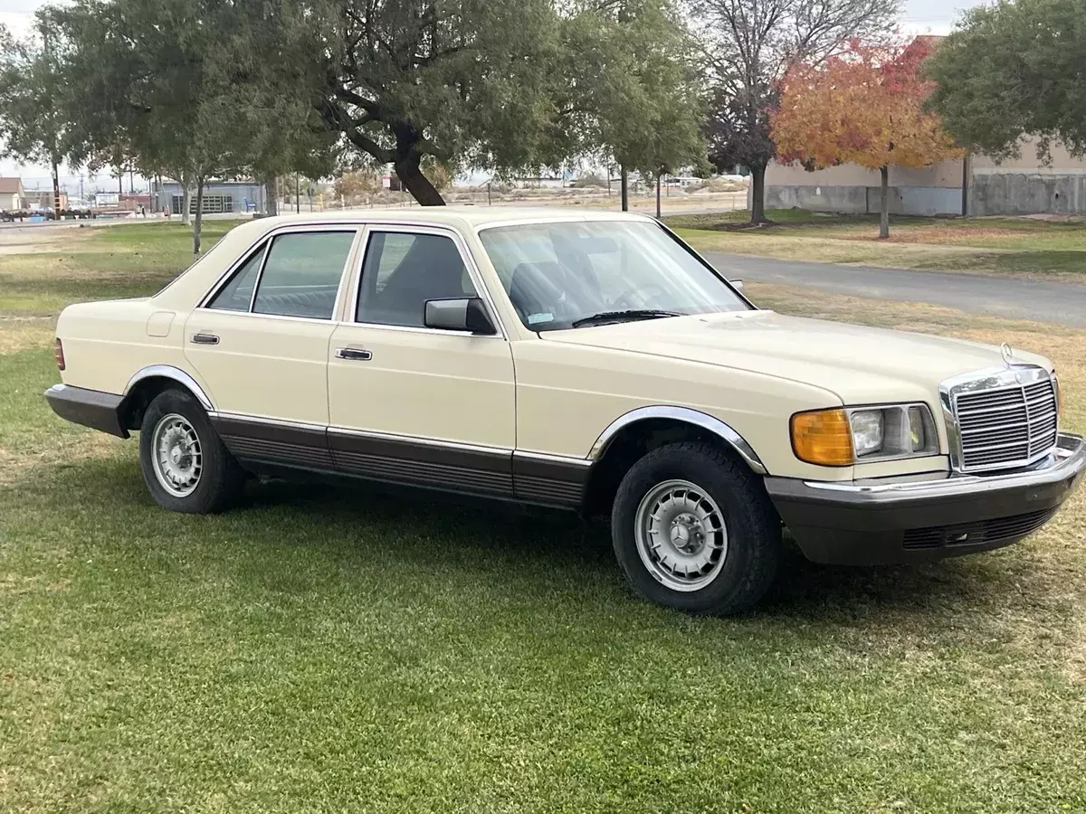 1983 Mercedes-Benz S-Class SD