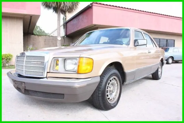 1983 Mercedes-Benz 300-Series 300SD Turbodiesel W126 FLORIDA CARFAX NO RESERVE!