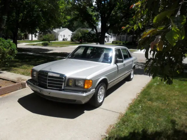 1983 Mercedes-Benz 380 SEL Standard