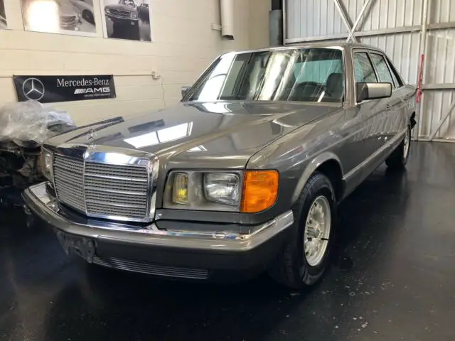 1983 Mercedes-Benz 300-Series W126 380SEL