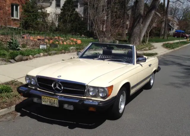 1983 Mercedes-Benz SL-Class 380