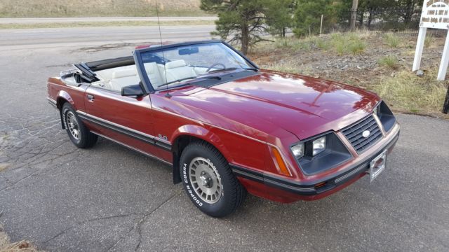 1983 Ford Mustang --