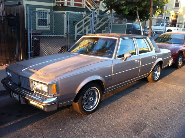 1983 Oldsmobile Cutlass Supreme