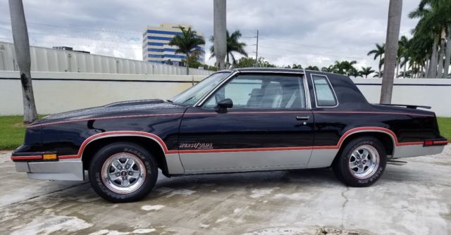 1983 Oldsmobile HURST 15TH ANNIVERSARY