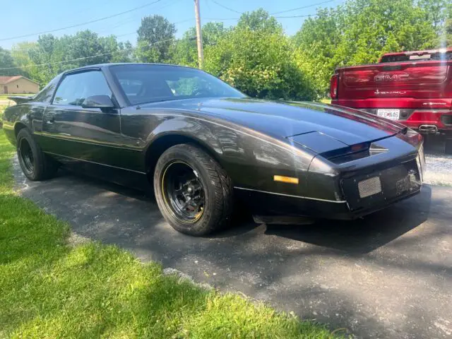 1983 Pontiac Firebird SE