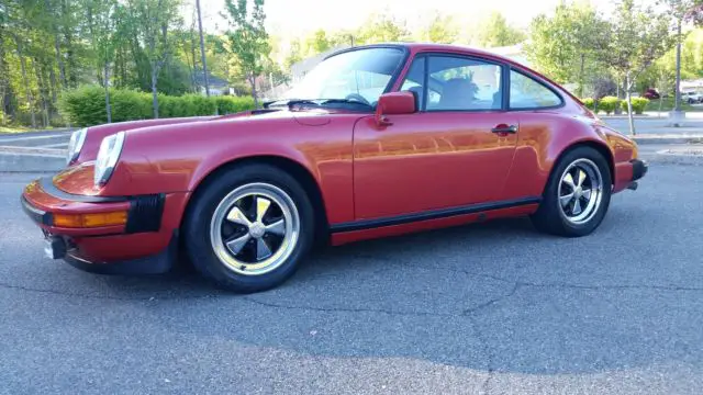 1983 Porsche 911 COUPE