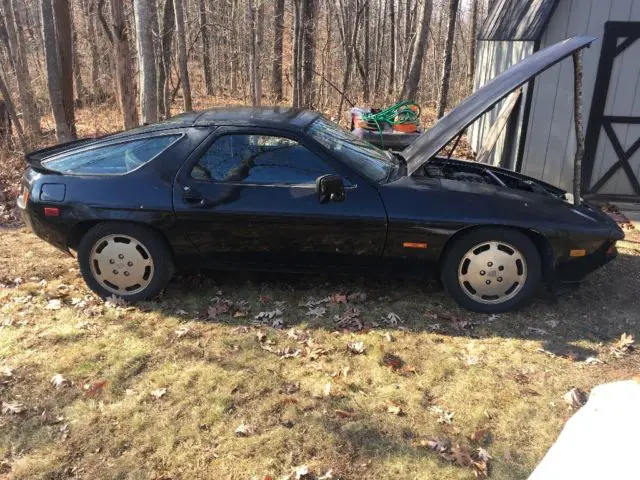 1983 Porsche 928 s