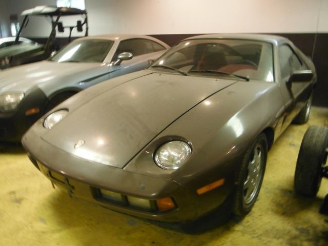 1983 Porsche 928