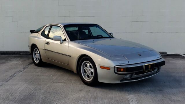 1983 Porsche 944