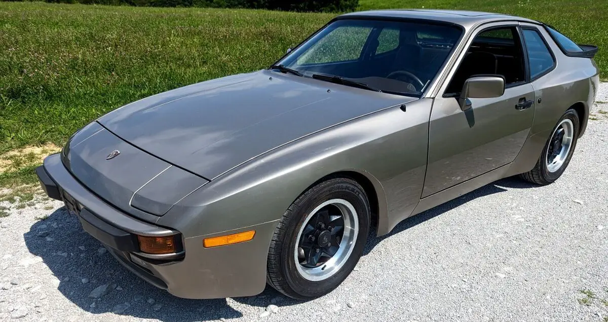 1983 Porsche 944