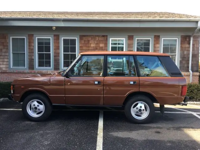 1983 Land Rover Range Rover 4 Door SUV