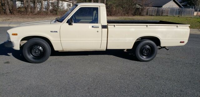 1983 Toyota Pickup BASE