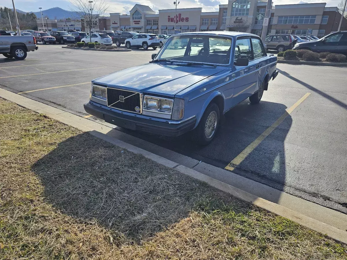 1983 Volvo 240 DL