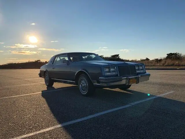 1984 Buick Riviera Luxury