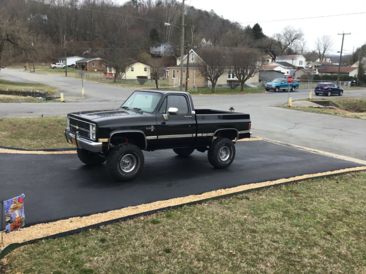 1984 Chevrolet C-10 Silverado