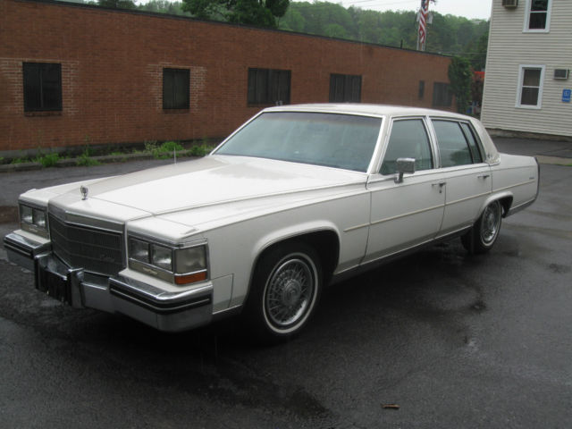 1984 Cadillac Fleetwood d'Elegance