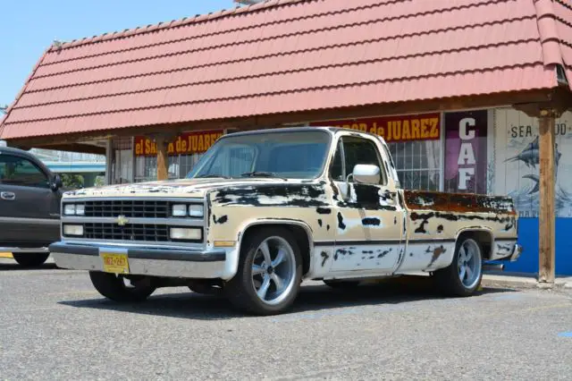 1984 Chevrolet C-10 custom deluxe