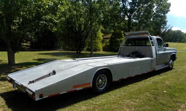 1984 Chevrolet C/K Pickup 3500 car hauler