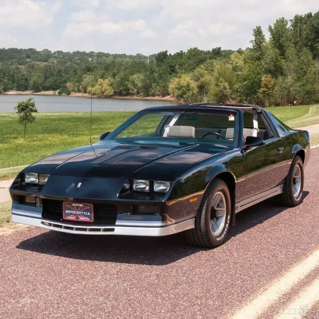 1984 Chevrolet Camaro Camaro Z-28 T-Tops