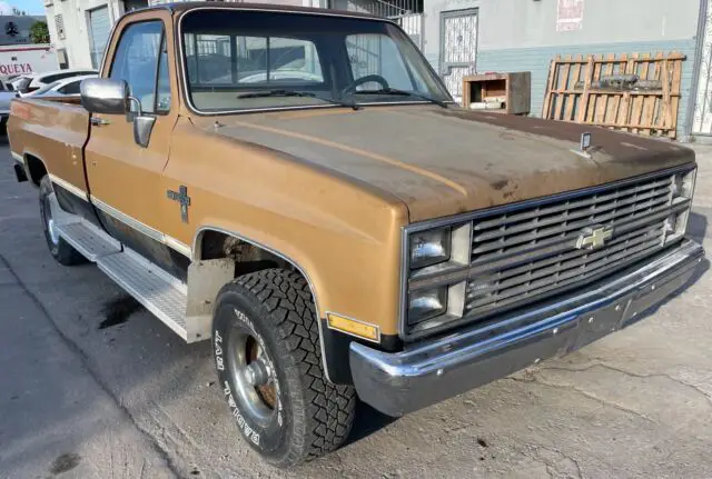 1984 Chevrolet K10 Silverado 6.2L Diesel 4WD Pickup Truck - 20500 ORIGINAL MILES