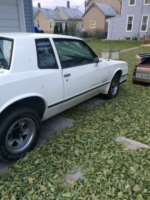 1984 Chevrolet Monte Carlo