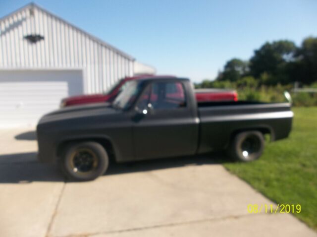 1984 Chevrolet C-10 Custom lowerd