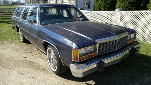 1983 Ford Crown Victoria