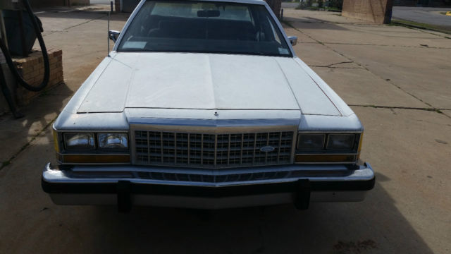 1985 Ford Crown Victoria