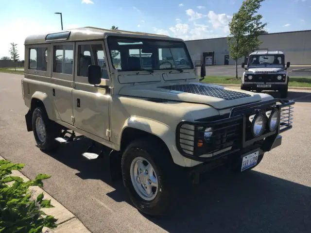 1984 Land Rover Defender 5 Door