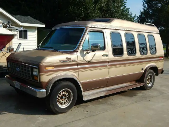 1984 Ford E-Series Van